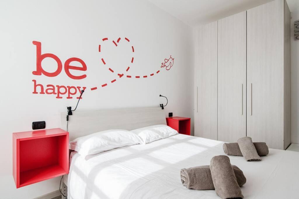 דירות קומו Be Happy - The House Of Travelers מראה חיצוני תמונה